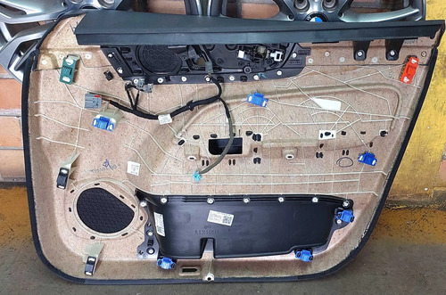 Forro De Porta Dianteiro Esquerdo Volvo Xc60 Momentum 2020 - Imagem 2