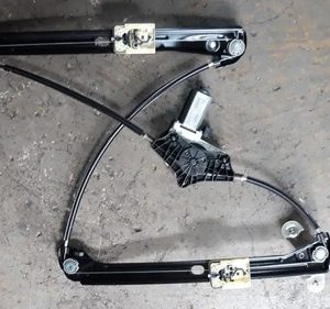 Maquina De Vidro Dianteira Esquerda Golf Gti 2019