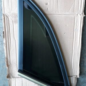 Vidro Fixo Traseiro Esquerdo Friso Cromado Audi Q3 2018/2019