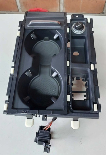 Porta Copos Esteira Console Passat Tsi 2019 Preto - Imagem 5