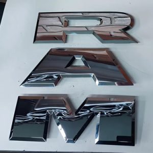 Emblema Letra Tampa Traseira Ram 3500 2500 2022 Cromado