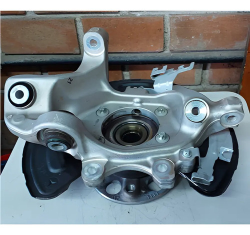 Montante Cubo Traseiro Direito Mercedes Glc250 2.0 2017/2018 - Imagem 3