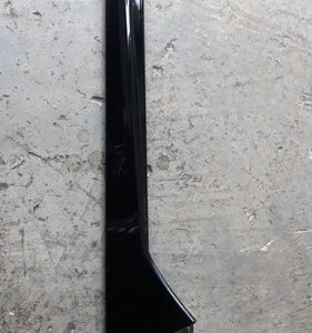 Moldura Aplique Tampa Traseira Lado Direito Audi Q3 2021