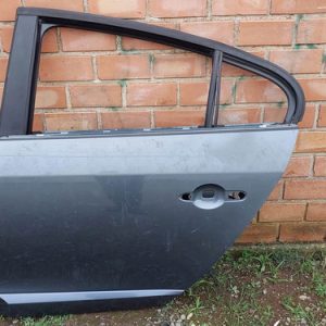 Porta Traseira Esquerda Renault Fluence 2011/2017 Traseira Esquerdo Azul-petróleo
