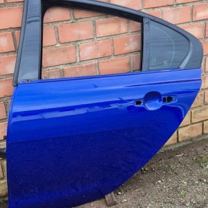 Porta Traseira Esquerda Jaguar Xe 2.0 P250 2017/2018 Traseira Esquerdo Azul