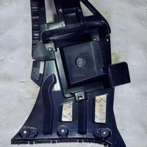 Guia Parachoque Traseiro Lado Direito Bmw X1 X-line 2022