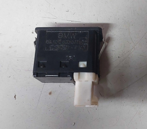 Entrada Usb Bmw X1 X-line 2022 Preto - Imagem 3