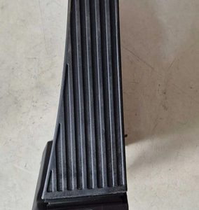 Pedal Acelerador Volvo Xc60 T8 Hìbrida 2024