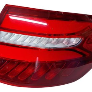 Lanterna Traseira Direita Mercedes Glc 250 2017/2018 Direito Vermelho