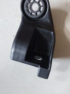 Suporte Radiador Lado Esquerdo Equinox Premier 2018/2022 Preto