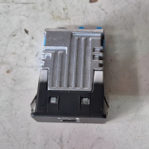 Tomada Ubs Bmw X4 M30i 2023 871193902 Cinza