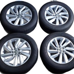 Jogo De Rodas Com Pneus Vw T-cross 205/60/16 Bridgestone 92h Prateado