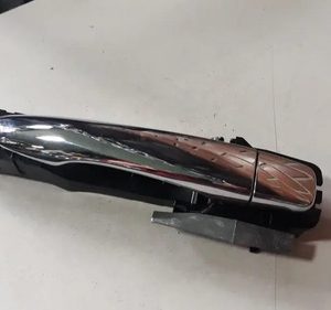 Maçaneta Externa Traseira Direita Nissan Kicks 2019 Cromada