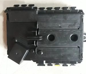 Modulo Placa Bateria Mercedes C180 Cgi Exclusive 2019