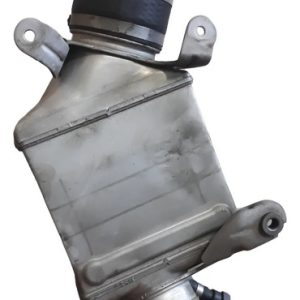 Radiador Intercooler Lado Direito Bmw 550i 4.4 V8 2012