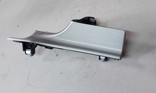 Acabamento Esquerdo Aço Escovado Mercedes Glc 250 2.0 2018