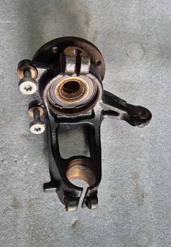 Cubo Roda Montante Dianteiro Esquerdo Peugeot 2008 1.6 2016 - Imagem 4