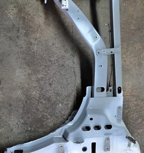 Longarina Caixa Roda Esquerda Ram 2500 3500 2022 Branco