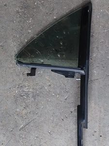 Vidro Fixo Porta Traseira Direita Mercedes Cla 250 2015