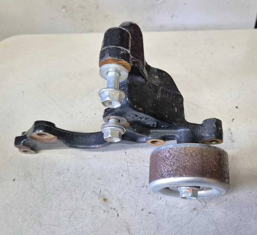 Suporte Alternador Rolamento Hilux 2.8 2022 - Imagem 3