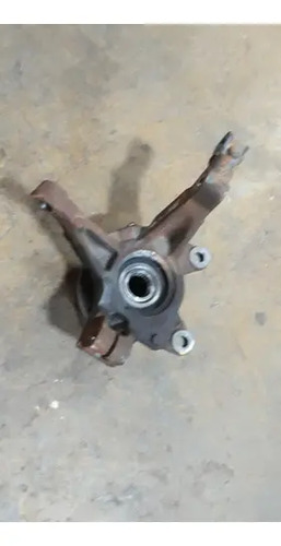 Montante Cubo Dianteiro Esquerdo Sandero Logan 1.0 3cc 2020