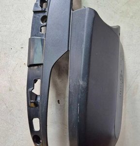 Capa Inferior Retrovisor Direito Toyota Hilux 2016/2022 Preto