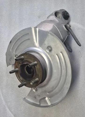 Cubo De Roda Montante Traseiro Esquerdo Jaguar Xe 2.0 2018