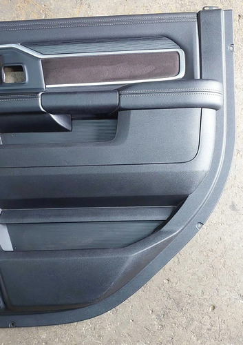 Forro De Porta Traseiro Direito Dodge Ram 2500 2023 - Imagem 2