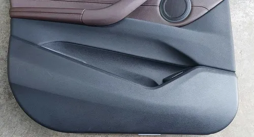 Forro De Porta Dianteiro Esquerdo Bmw X1 X-line 2022 - Imagem 2