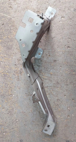 Óculos Suporte Farol Direito Volvo Xc40 T5 2022 31457752 - Imagem 2
