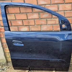Porta Dianteira Direita Gm Spin 2016/2017 Dianteira Direita Azul-escuro