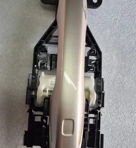 Maçaneta Externa Dianteira Direita Volvo Xc60 T8 2024 Bege Dianteira