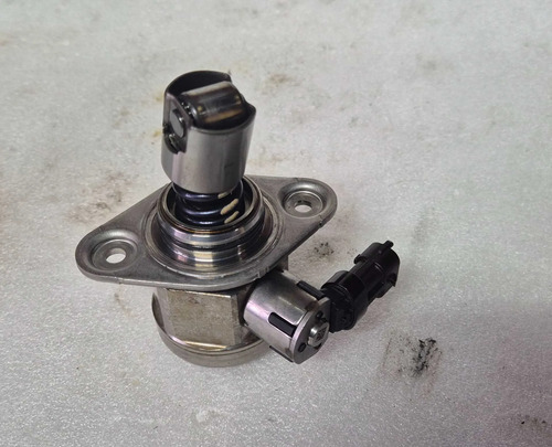 Bomba De Alta Jaguar Xe 2.0 P250 2018 H4p3-9d376-ab