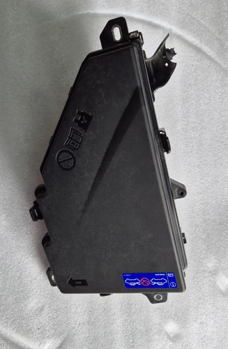 Tampa Capa Caixa Fusivel Volvo Xc60 T8 Hìbrida 2023/2024