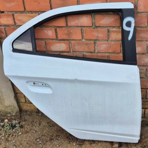 Porta Traseira Direita Chevrolet Onix 2012/2016 Traseira Direita Branco