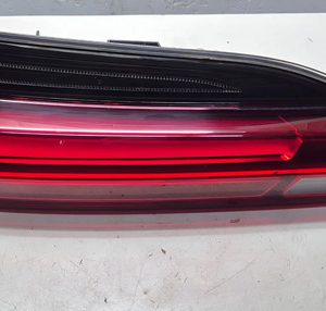 Lanterna Esquerda Tampa Traseira Bmw X4 M Sport 2019/2023 Esquerdo/motorista Vermelho