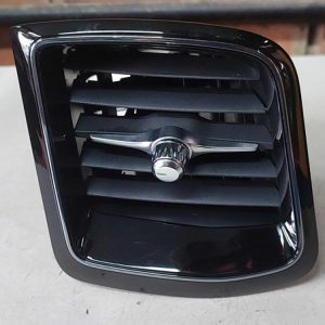 Difusor Ar Lado Direito Volvo Xc60 T8 Hìbrida 2024