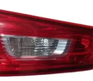 Lanterna Tampa Traseira Lado Esquerdo Mitsubishi Asx 2016 Esquerdo/motorista