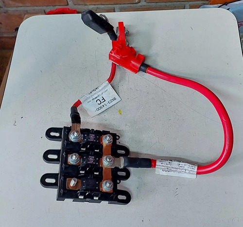 Fusivel Terminal Bateria Jaguar Xf 5.0 V8 2011 Ax23-14a005kb - Imagem 3