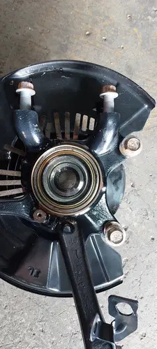 Montante Cubo Dianteiro Esquerdo Hilux 2.8 Srv Srx 2016/2022 - Imagem 3