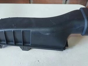 Duto Tubo Entrada Filtro Ar Mercedes Cla 250 A2700900382