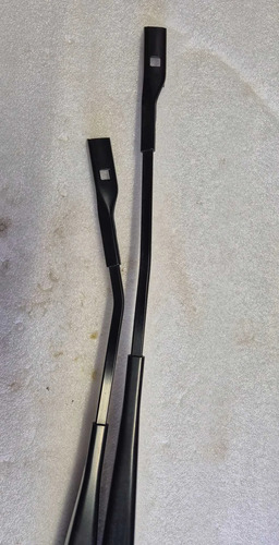 Braço Limpador Parabrisa Bmw X2 M35i 2025 Par Esquerdo - Imagem 3