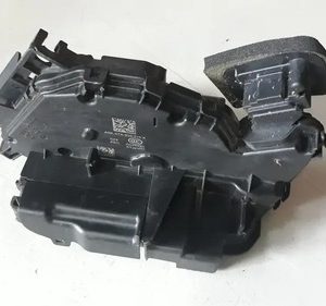 Fechadura Porta Traseira Esquerda Audi Q3 2021
