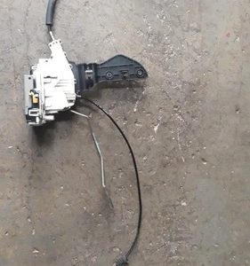 Fechadura Dianteira Esquerda Journey 2014/2015