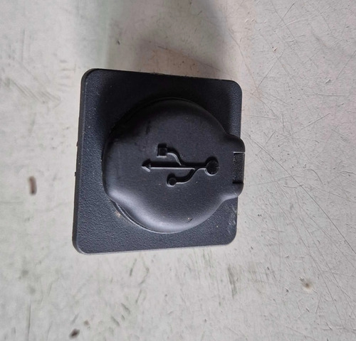 Tomada Usb Carregador Mitsubishi Pajero Sport 2.4 2025
