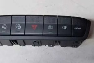 Botão Alerta Milha Sport Fiat Strada Ranch 1.3 2022