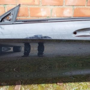 Porta Dianteira Esquerda Mercedes Cla 250 2015  Dianteira Esquerdo Preto