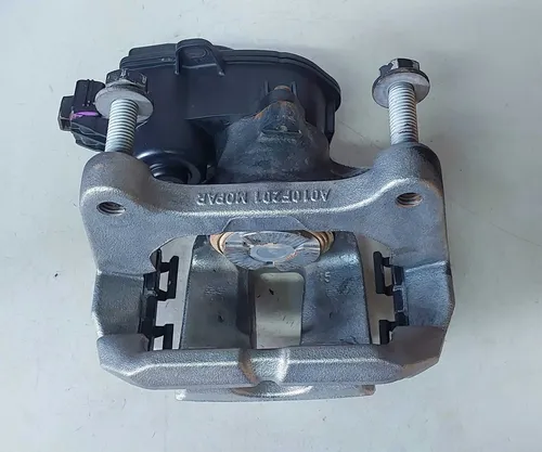 Pinça Freio Traseira Direita Ram 1500 V8 Rebel 2024 - Imagem 4