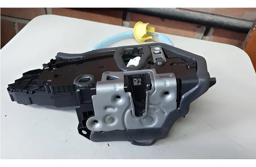 Fechadura Porta Traseira Direita Bmw 320i G20 2020/2022 - Imagem 3