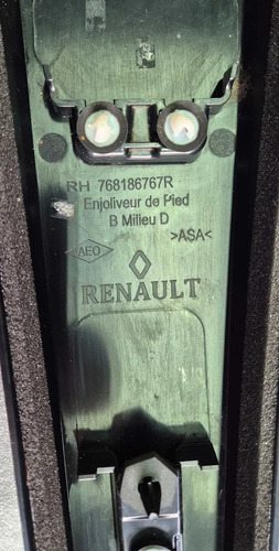 Acabamento Coluna Meio Externo Direito Renault Kardian 2025 - Imagem 4